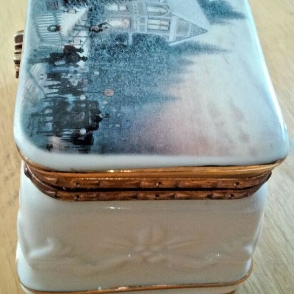 Victorian Christmas Musical Jewelry Box Thomas Kinkade Perfect Condition - Picture 3 of 7